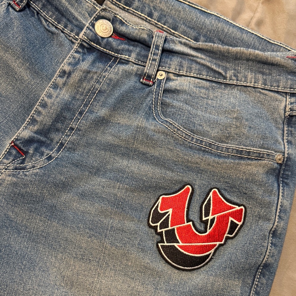 Men's Blue Jeans with Red Accent - Picture 5 of 7